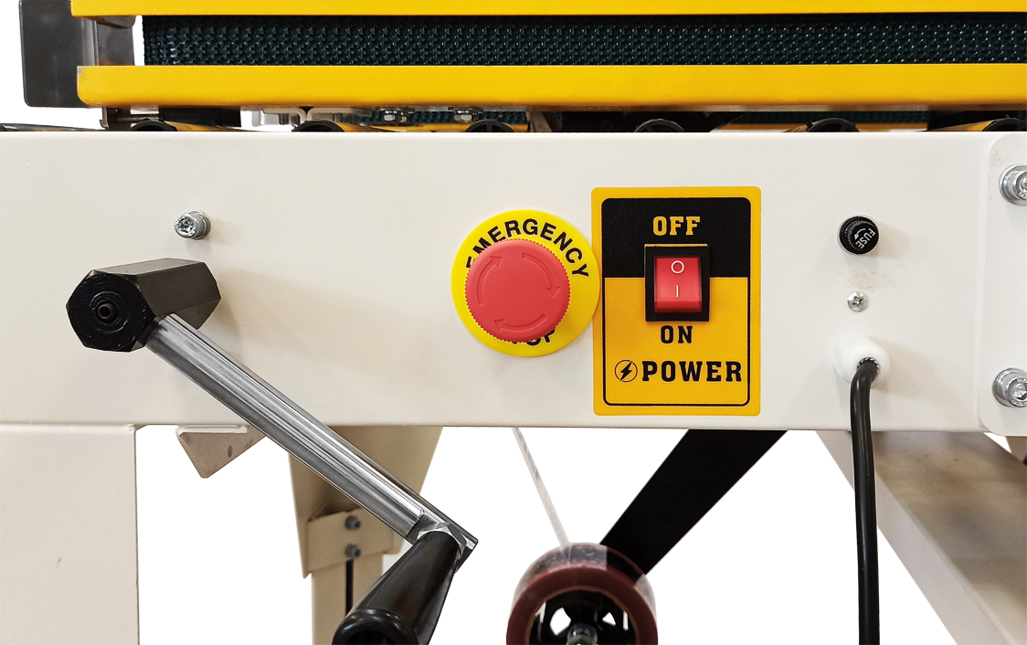 Máquina para fita adesiva semiautomática CM553 - tração lateral